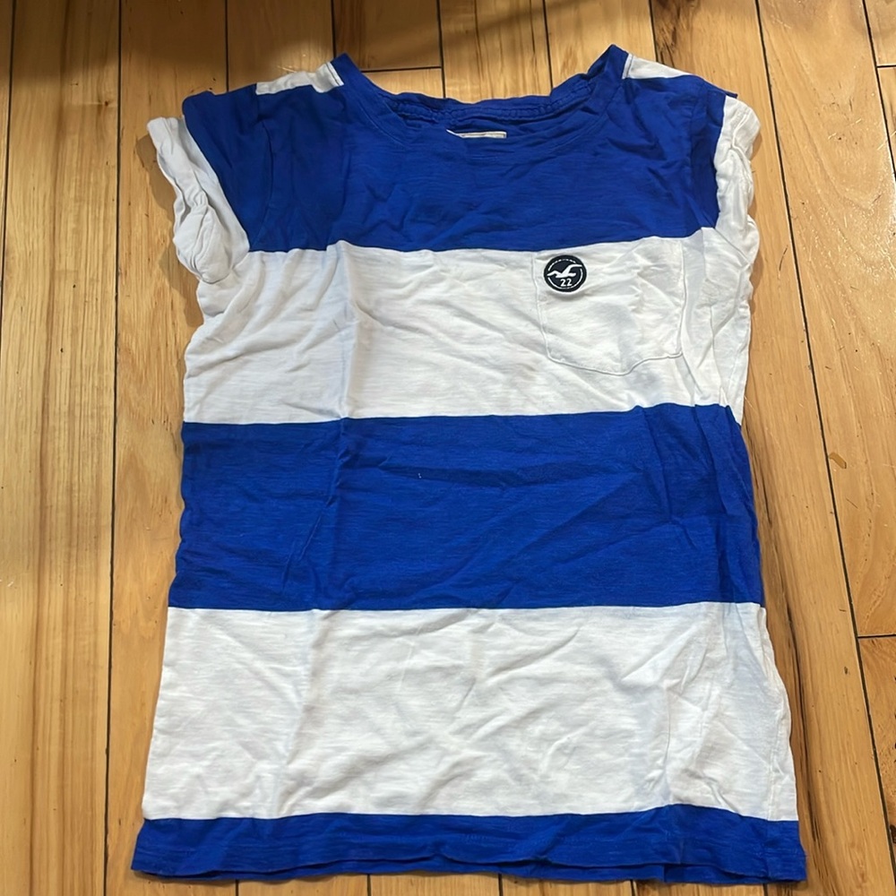Hollister XS tee